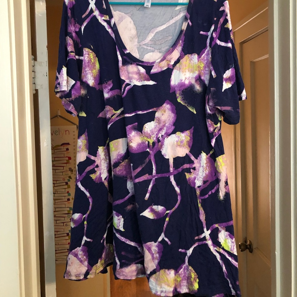 Lularoe Perfect T 2XL